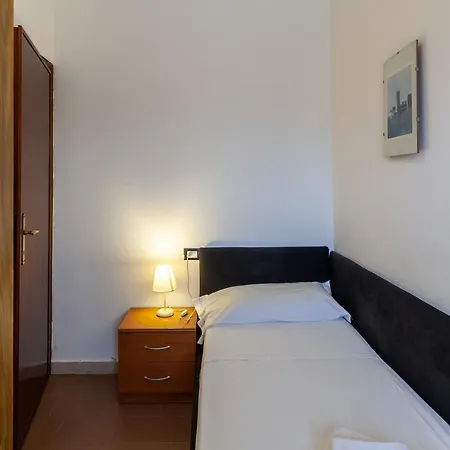 Caravel 25 Holiday home Lido di Camaiore