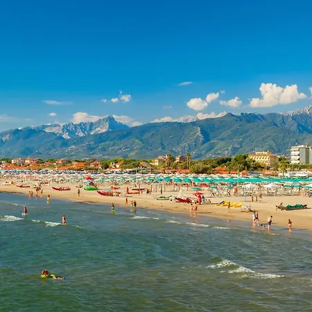 Caravel 25 Lido di Camaiore