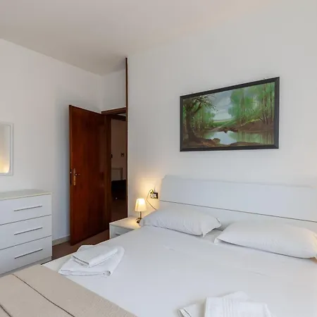 Casa de Férias Caravel 25 *